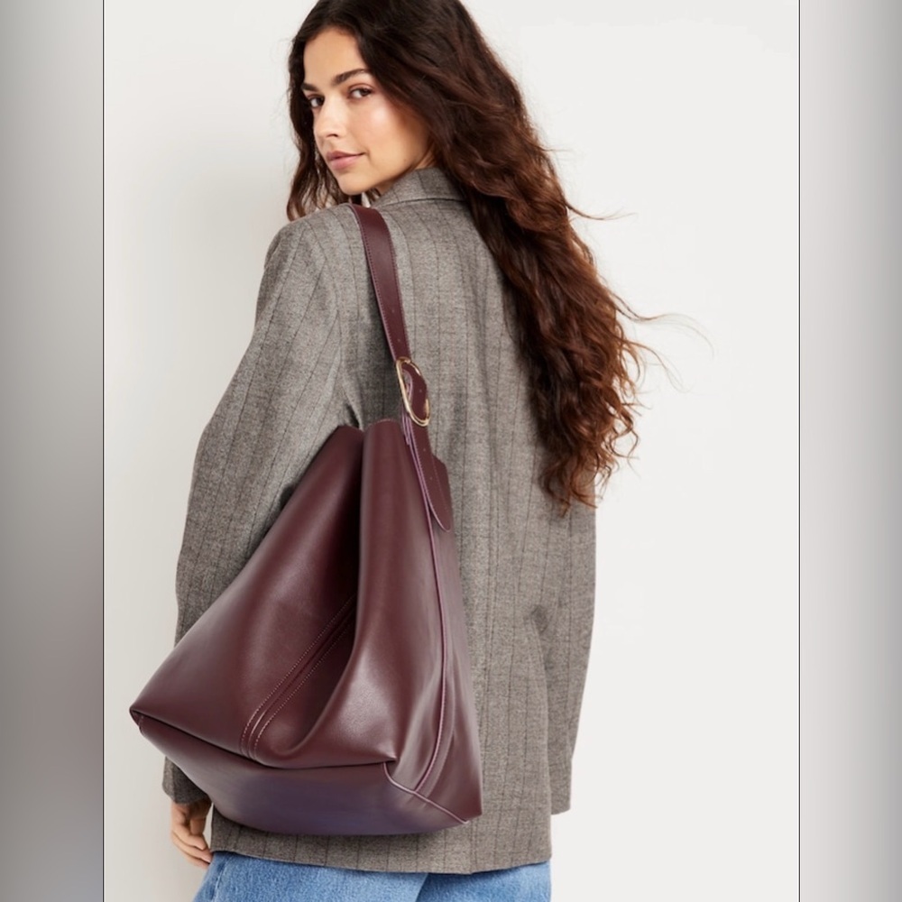 Old Navy Large Faux Vegan Leather Carrie Tote Bag Purse NWT